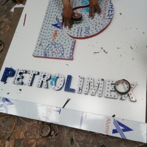 Biển công ty 18-962