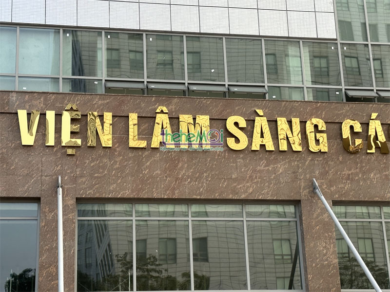 chu inox vang guong 03