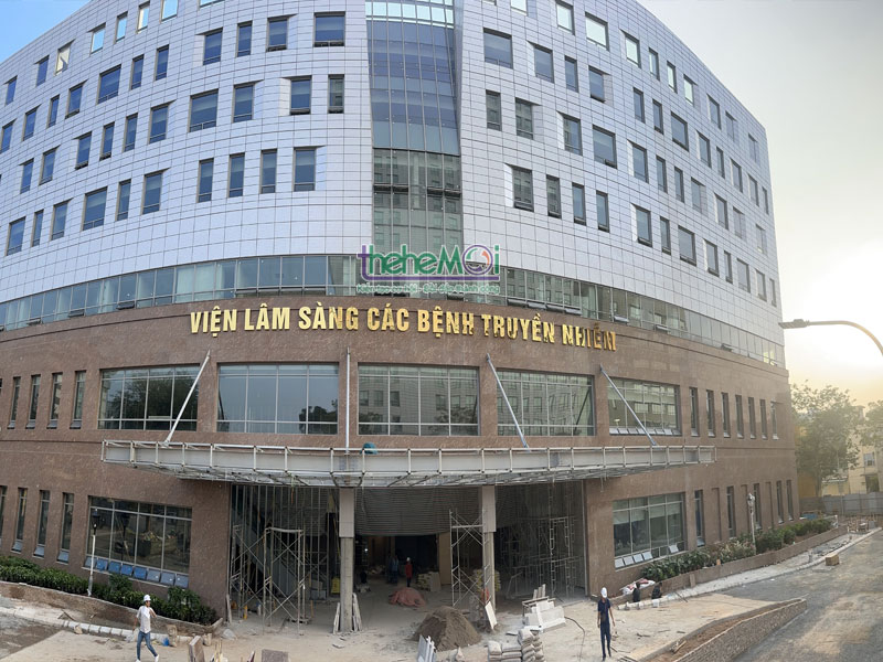 chu inox vang guong 14