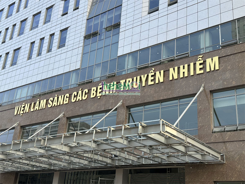 biển quảng cáo chữ nổi