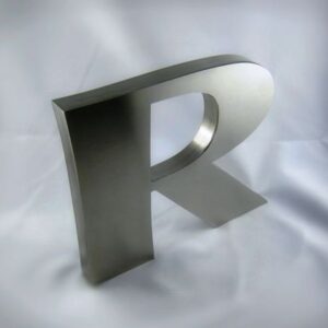 Biển công ty 18 - 904