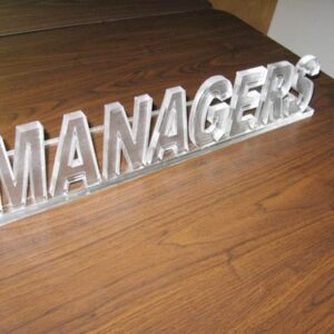 Biển công ty 18 - 951