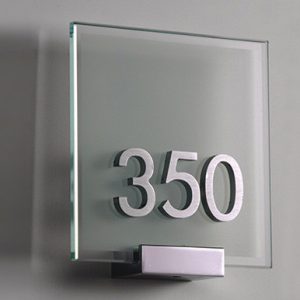 Biển số phòng khách sạn 33