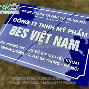 Biển công ty mica xanh tím dán đề can 01d