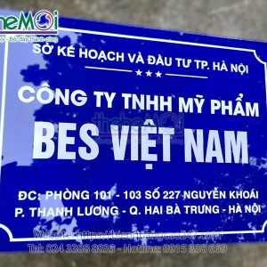 Biển công ty mica xanh tím dán đề can 01e