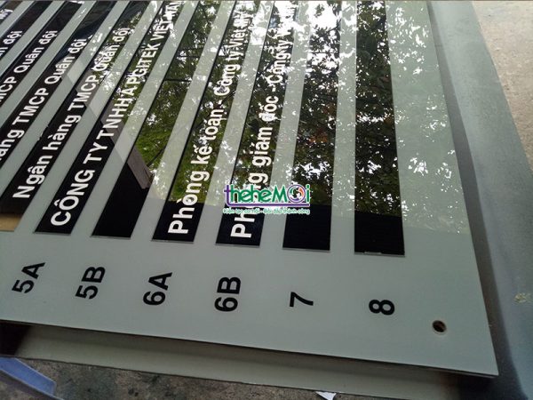 Bien chi dan toa nha 05d