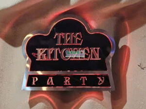 bien mat tien the kitchen 10