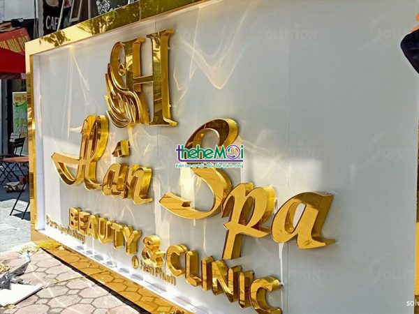 Decal Dán Kính bien hieu spa 02