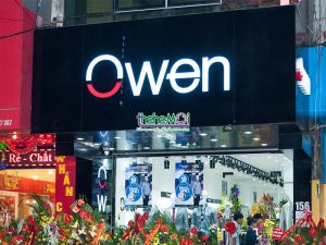 bien mat tien cua hang thoi trang owen 2