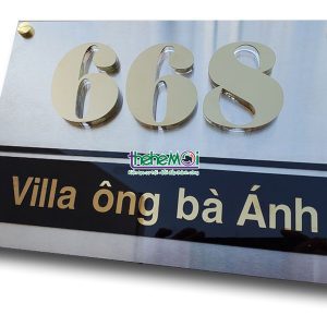 bien so nha inox guong vang 668 10