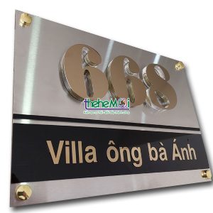 bien so nha inox guong vang 668 2