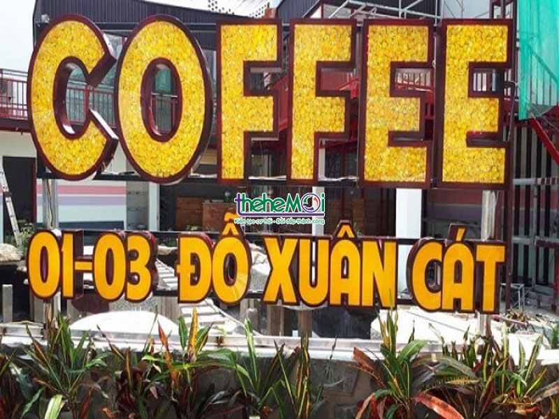 Biển quảng cáo quán cafe