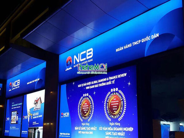 hop den quang cao 01 3