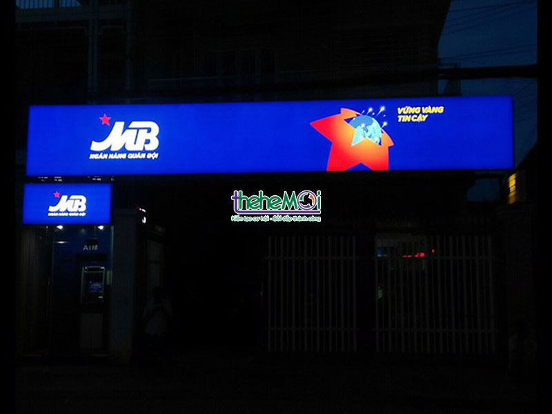 Hộp đèn quảng cáo Hộp đèn quảng cáo