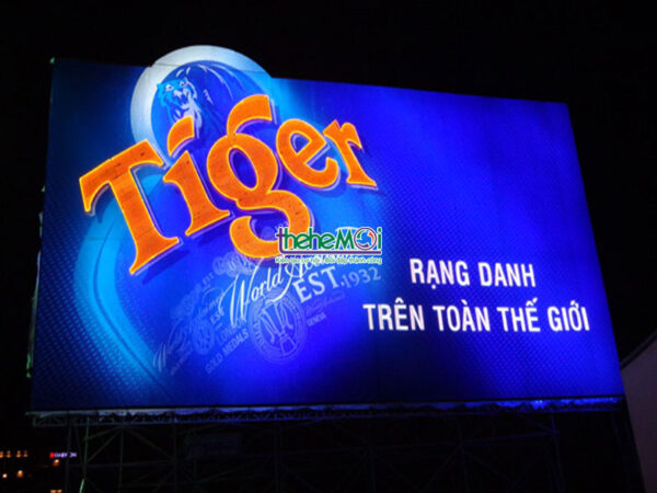 hop den quang cao 47 1