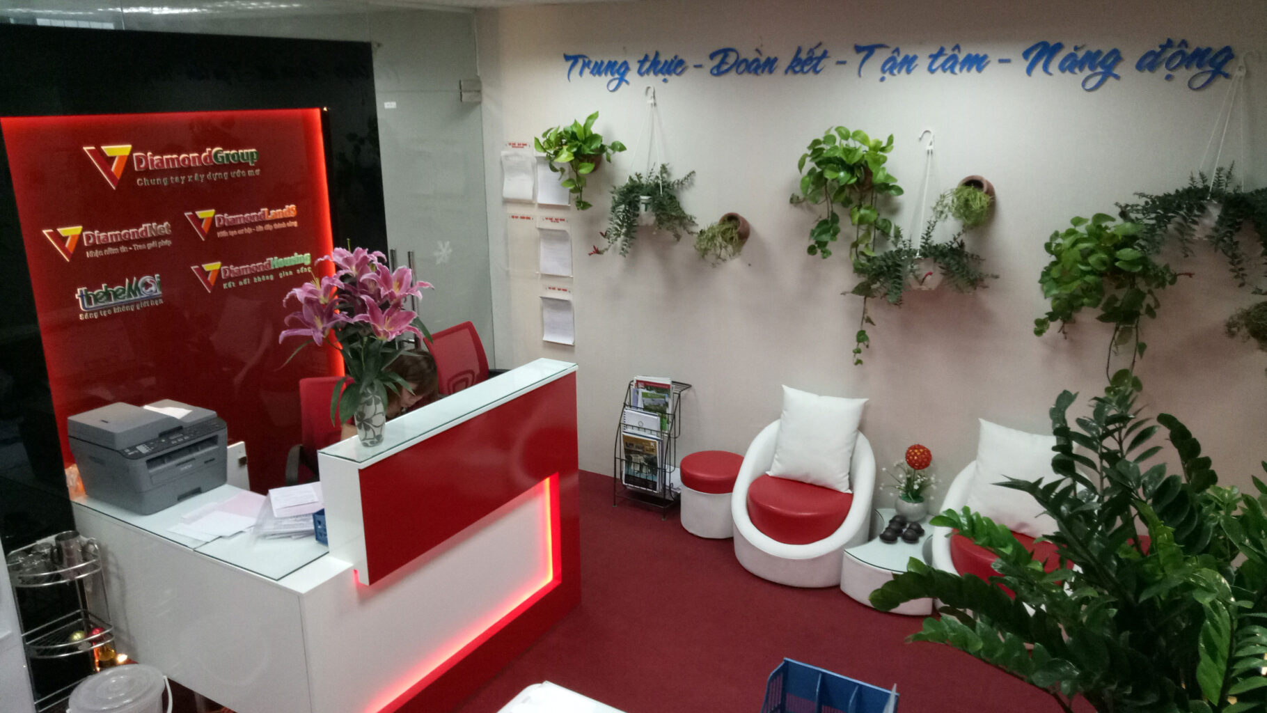 Công ty quảng cáo Thế Hệ Mới