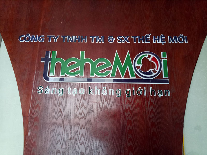 vách logo công ty