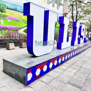 Biển quảng cáo chữ nổi