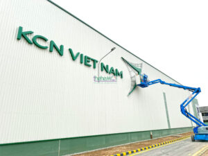 bien quang cao du an kcn viet nam 62