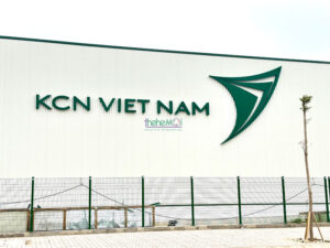 bien quang cao du an kcn viet nam 70