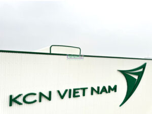 bien quang cao du an kcn viet nam 73