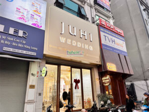 bien mat tien ao cuoi juhi 07